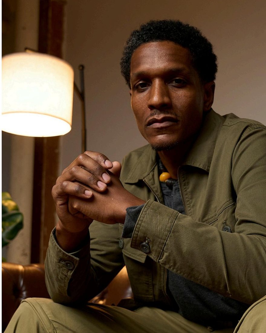 Julius Dorsey, portrait for the Chicago News Weekly VIBES package